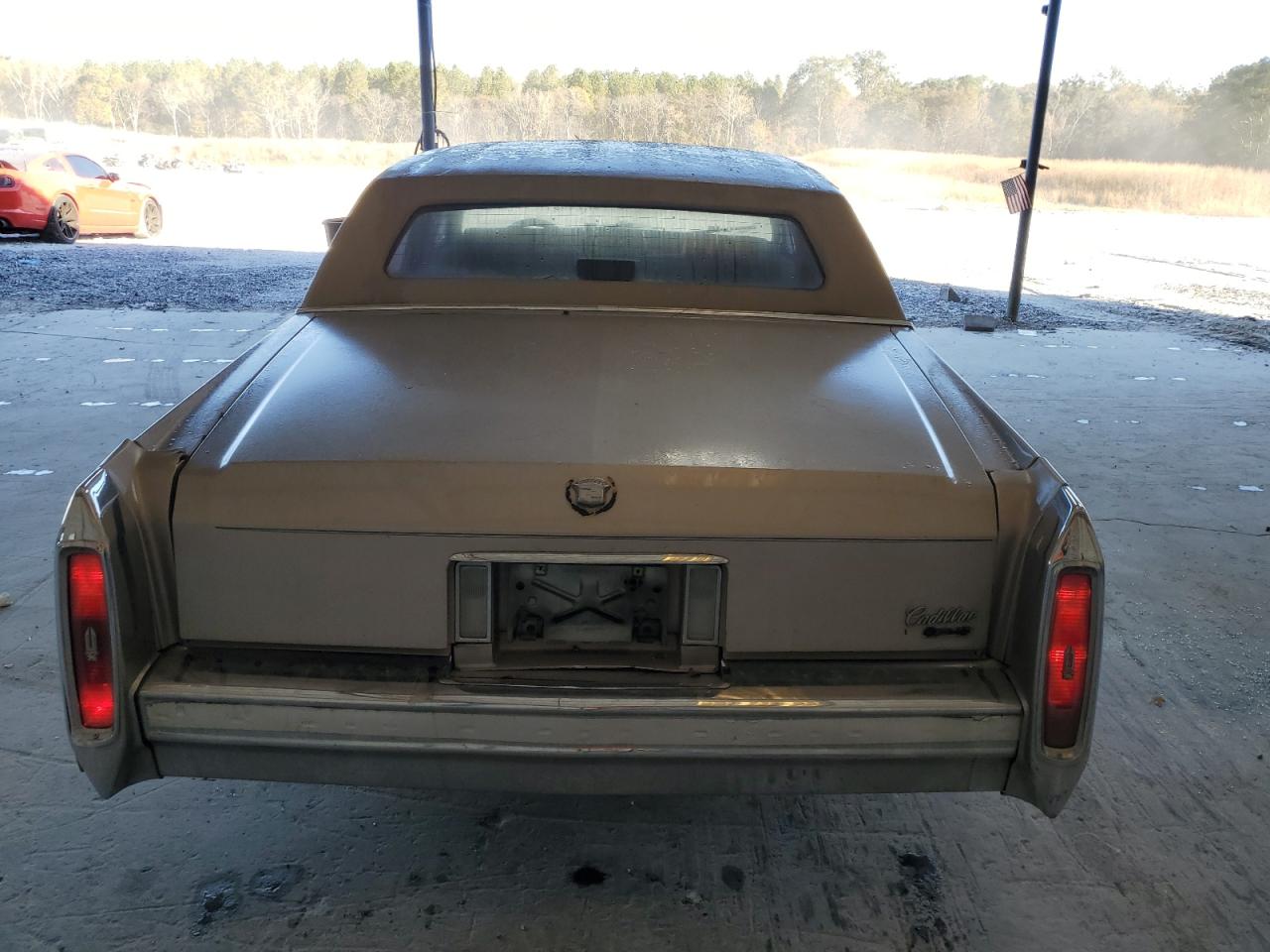 1G6DW5470LR732183 1990 Cadillac Brougham