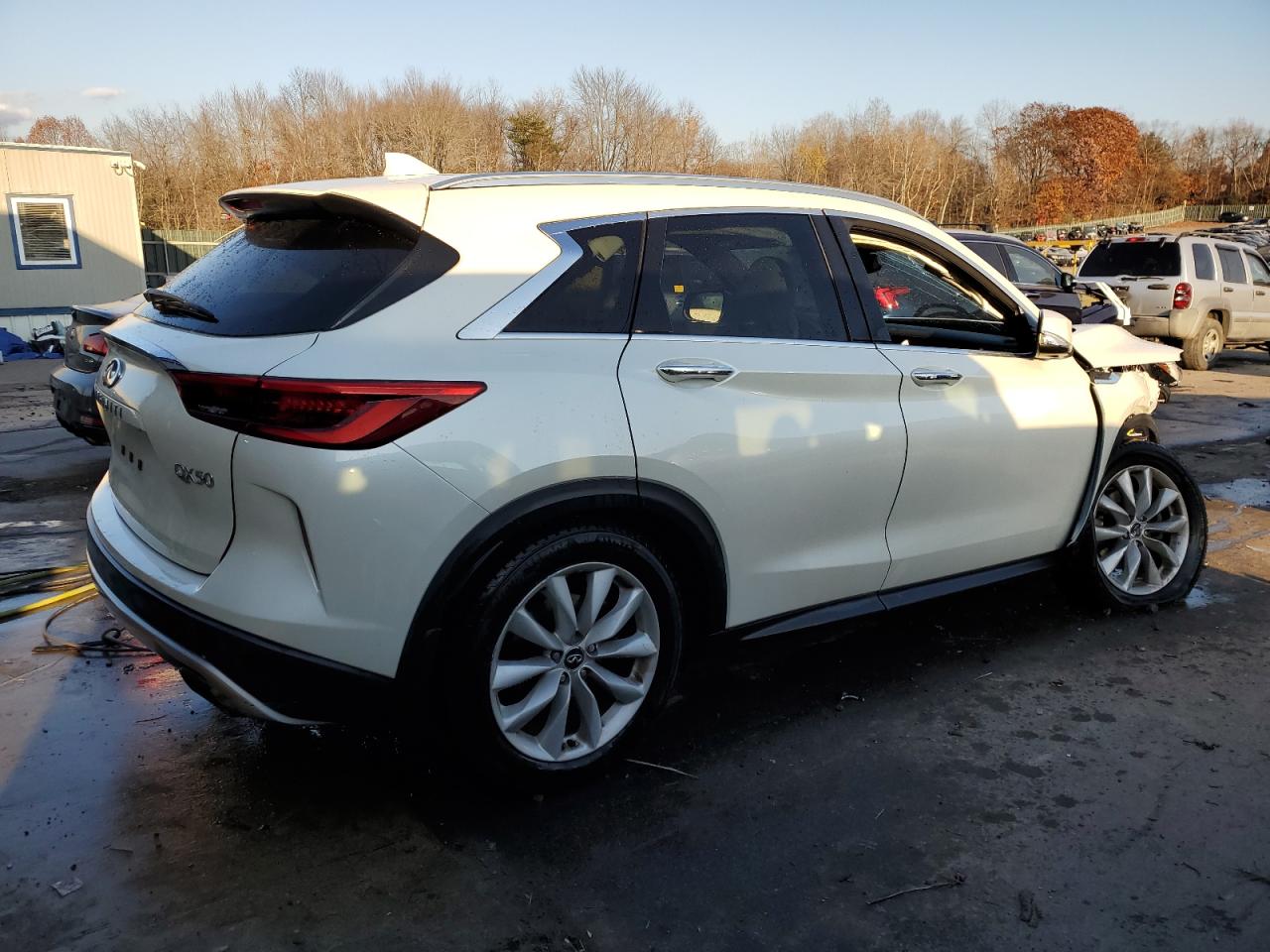 2019 Infiniti Qx50 Essential vin: 3PCAJ5M38KF107952