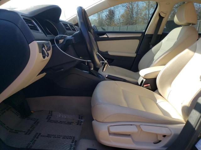 2016 VOLKSWAGEN JETTA SE - 3VWD67AJ8GM390401