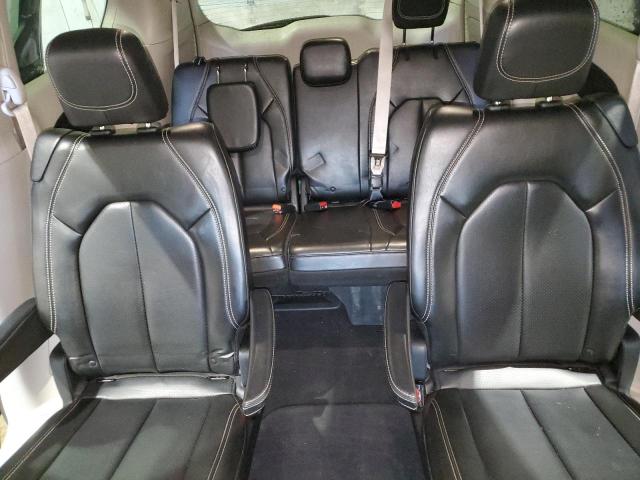 2C4RC1DG2LR172651 Chrysler Voyager Lxi