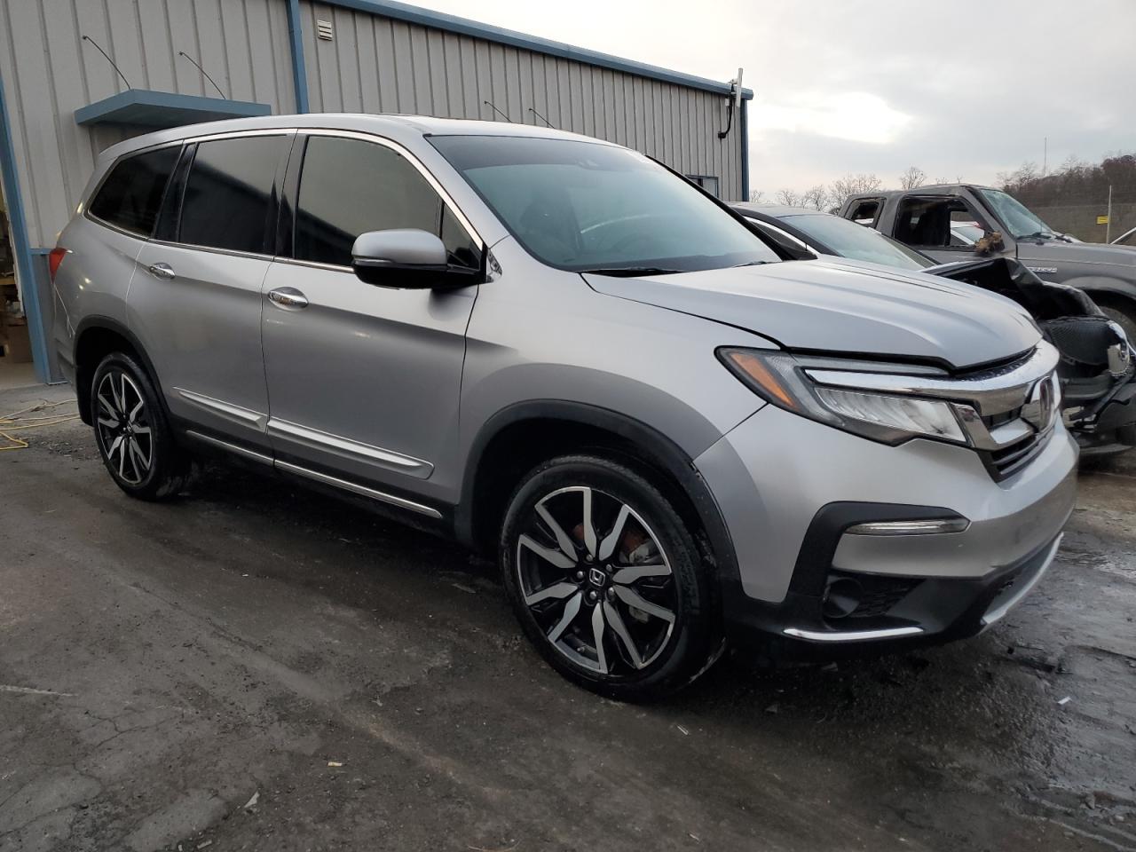 2019 Honda Pilot Elite vin: 5FNYF6H07KB058510