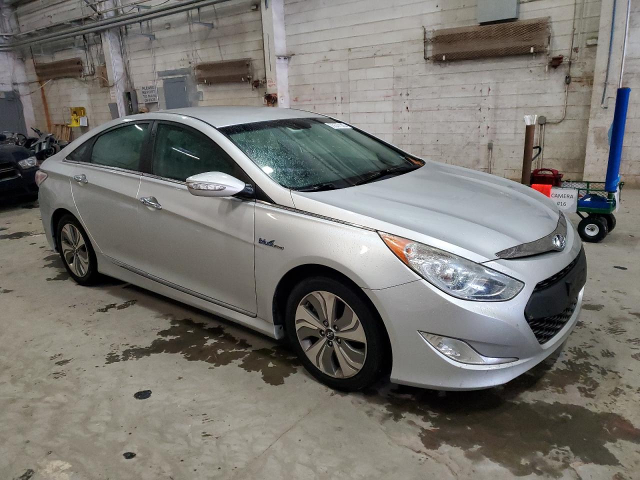 2013 Hyundai Sonata Hybrid vin: KMHEC4A43DA085417