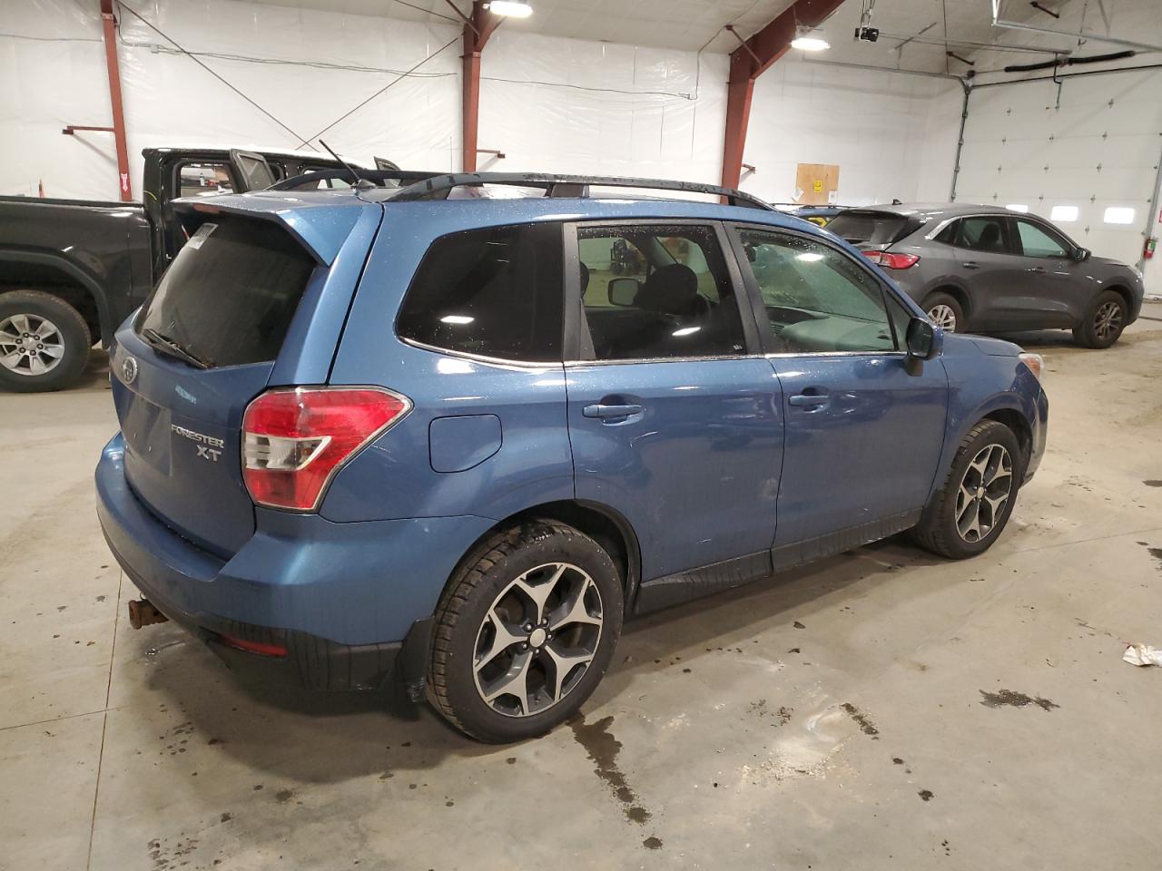 2015 Subaru Forester 2.0Xt Premium vin: JF2SJGDC5FH462570