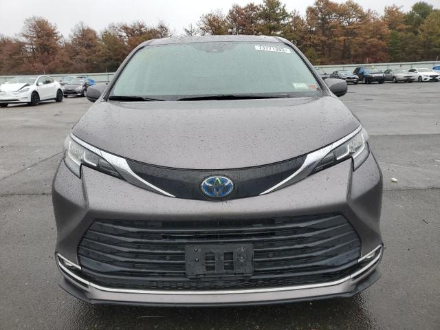 5TDYRKEC0MS043652 | 2021 TOYOTA SIENNA XLE