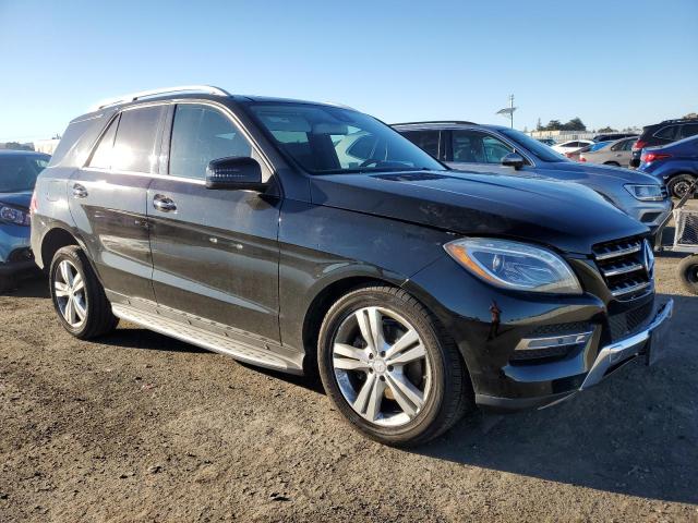 VIN 4JGDA5HB2DA215683 2013 Mercedes-Benz ML-Class, ... no.4