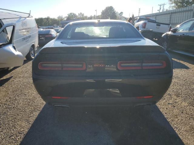 2C3CDZAG0JH309972 2018 Dodge Challenger Sxt