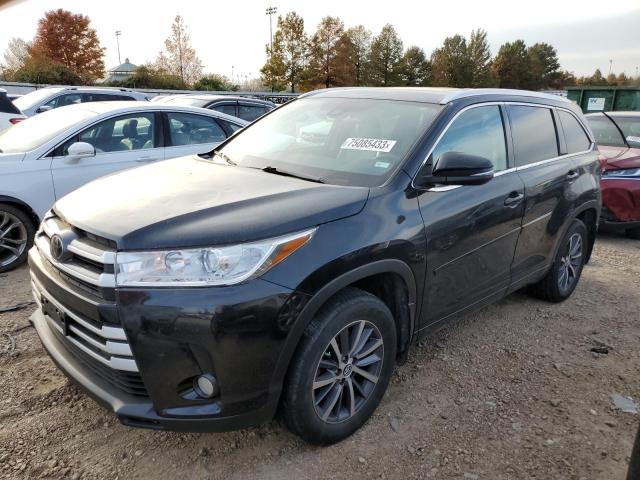 2017 Toyota Highlander SE