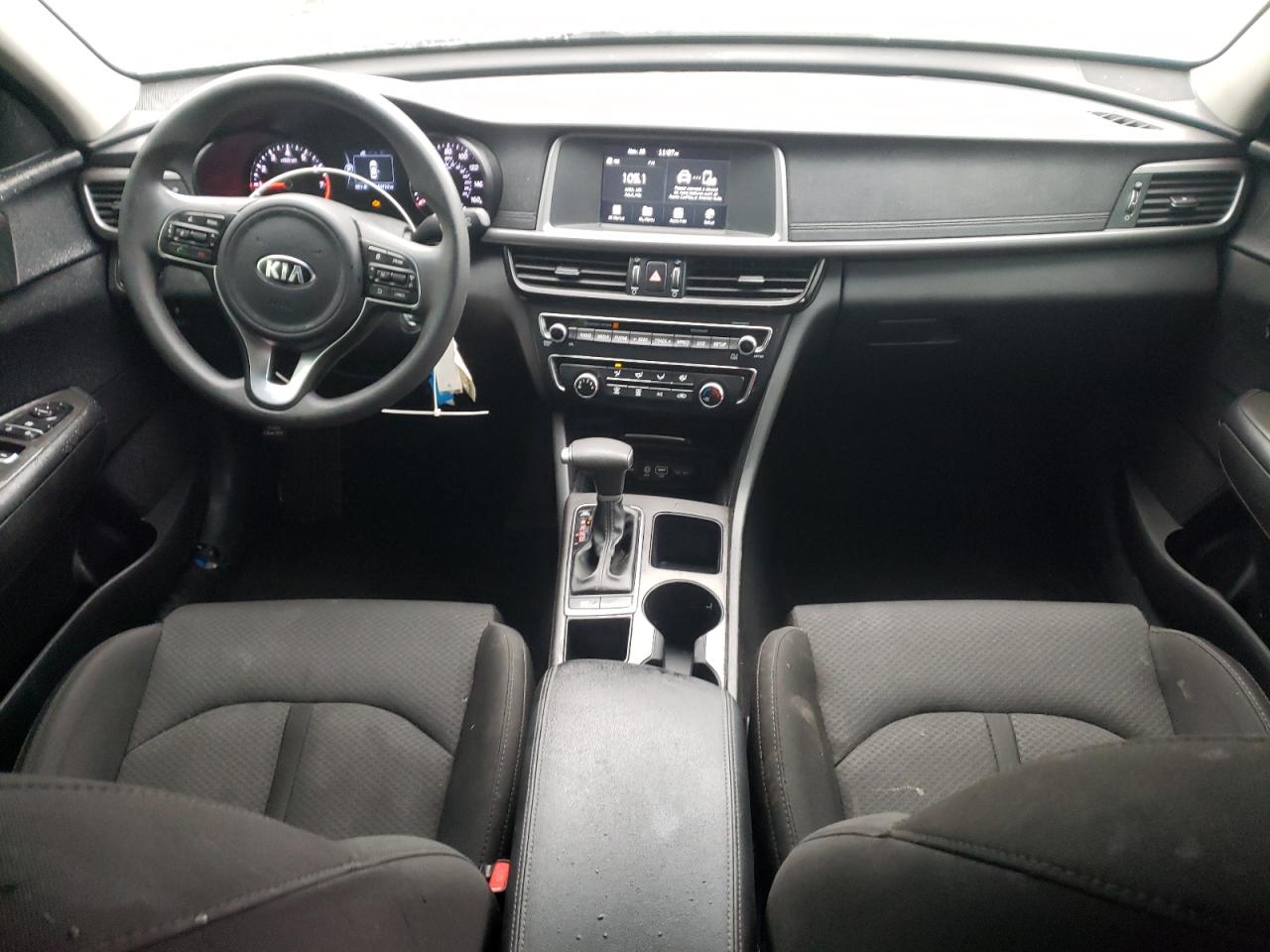 2018 Kia Optima Lx vin: 5XXGT4L37JG188390