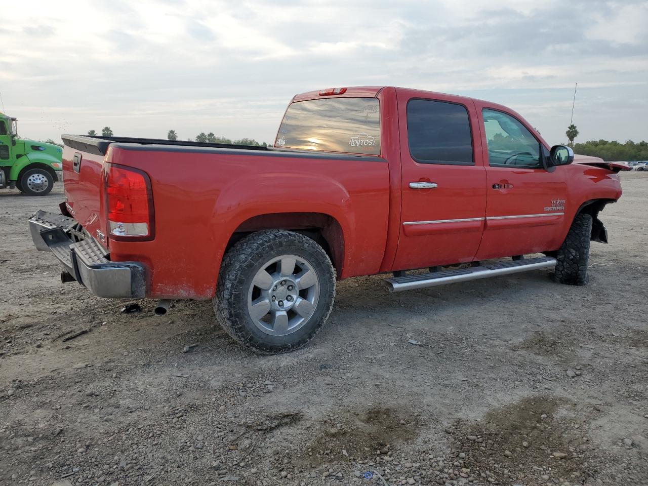 3GTP1VE05BG268123 2011 GMC Sierra C1500 Sle