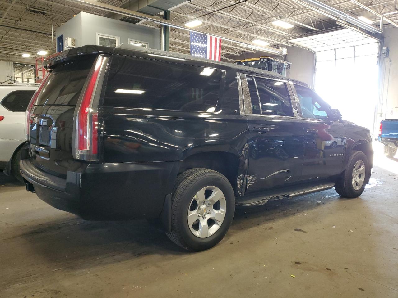 2015 Chevrolet Suburban K1500 Lt vin: 1GNSKJKC2FR158397