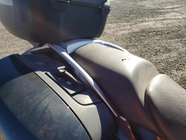 2006 BMW R1200 ST WB10388076ZM18714