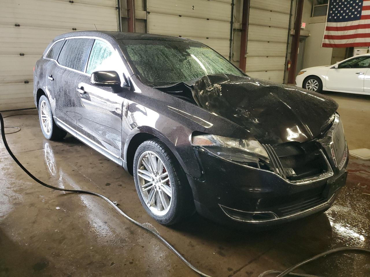 2LMHJ5AT4DBL54114 2013 Lincoln Mkt