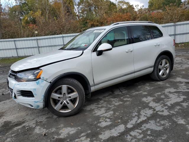 2013 Volkswagen Touareg 