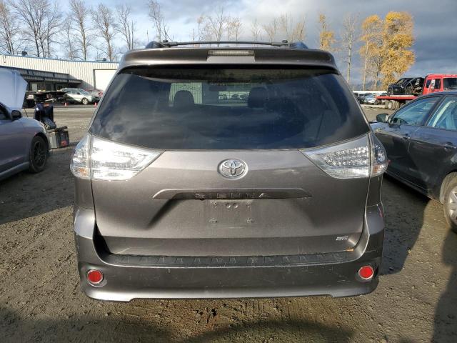 2016 TOYOTA SIENNA SE 5TDXK3DC8GS748758