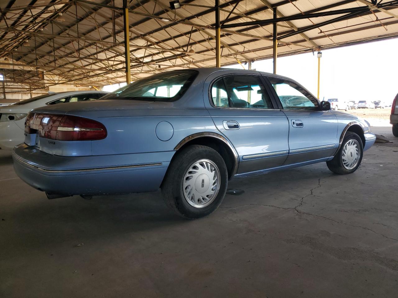 1LNLM97V0SY718817 1995 Lincoln Continental