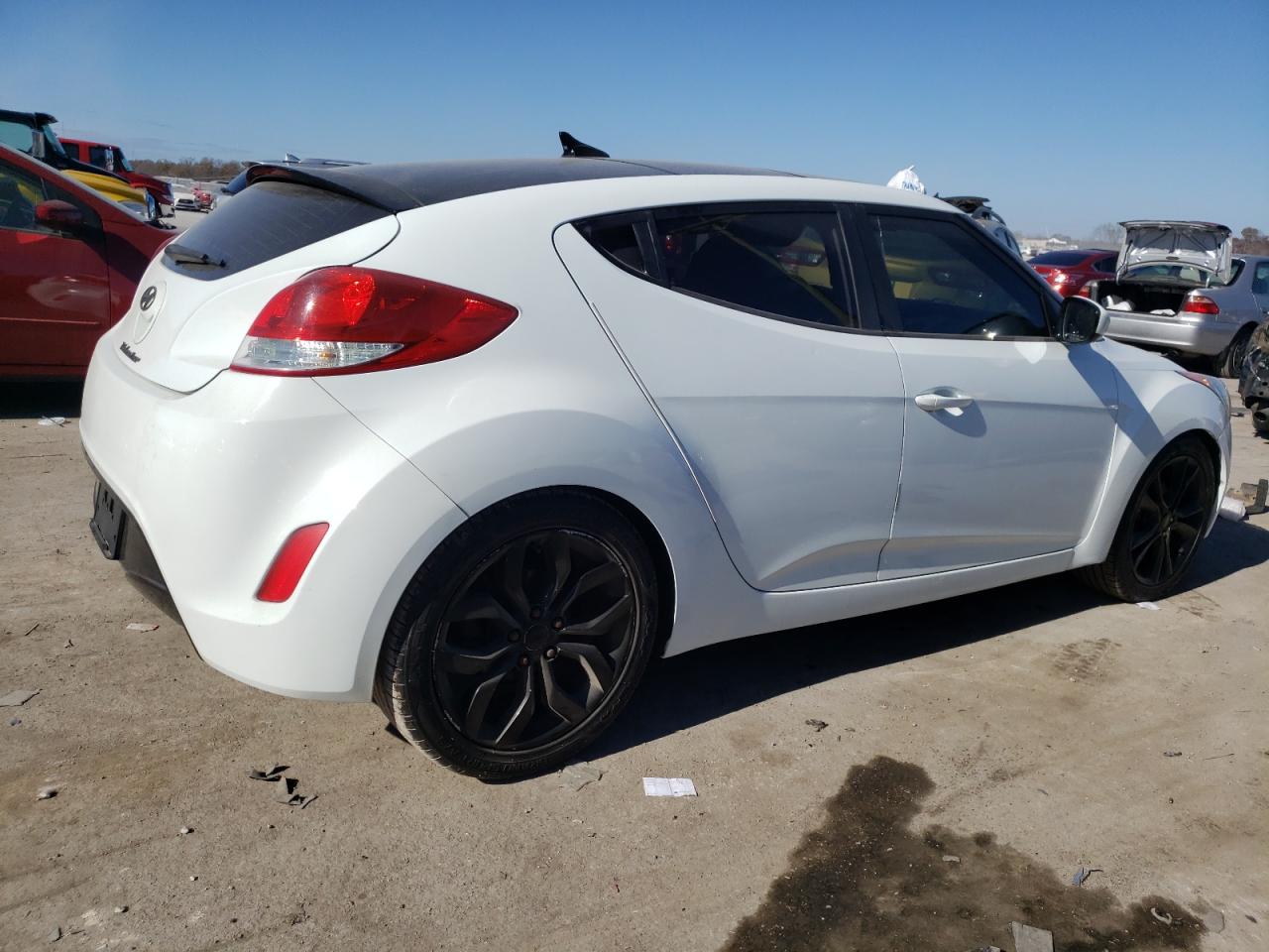 2012 Hyundai Veloster vin: KMHTC6AD2CU078698