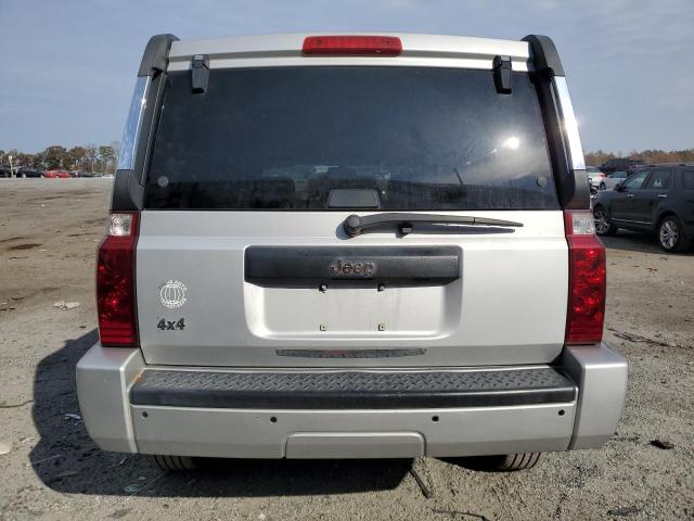 1J8HG48K99C553942 2009 Jeep Commander Sport