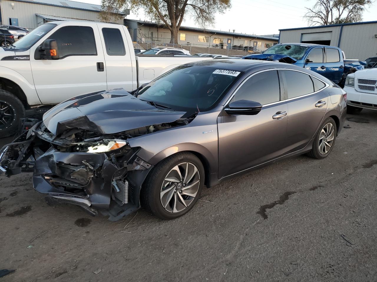 2020 Honda Insight Touring vin: 19XZE4F97LE003513