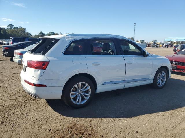 WA1LAAF77KD044510 2019 AUDI Q7, photo no. 3