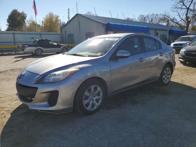 2013 Mazda Mazda3 i