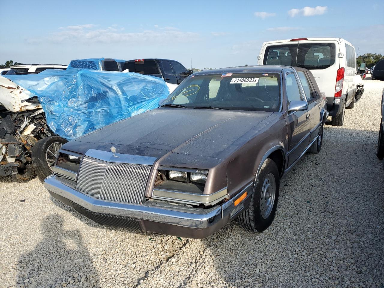 1C3XY56R2LD844892 1990 Chrysler Imperial