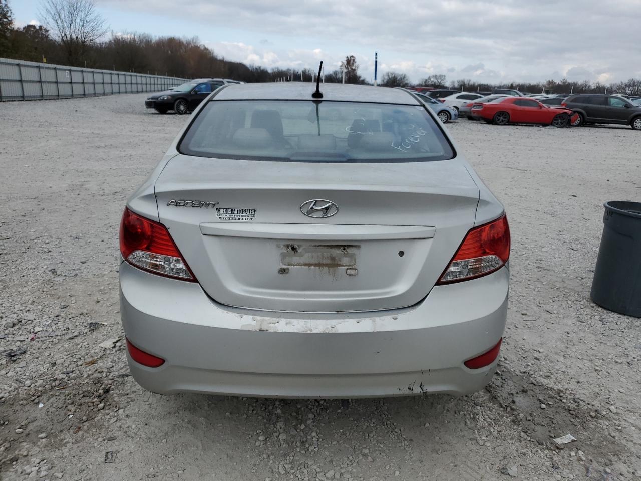 2013 Hyundai Accent Gls vin: KMHCT4AE1DU539937