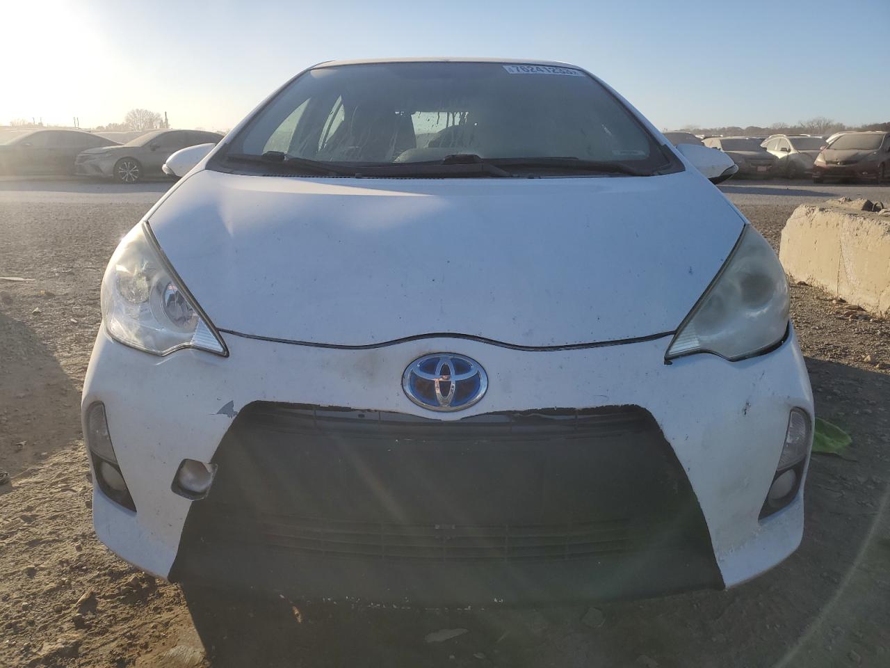 2012 Toyota Prius C vin: JTDKDTB39C1003225