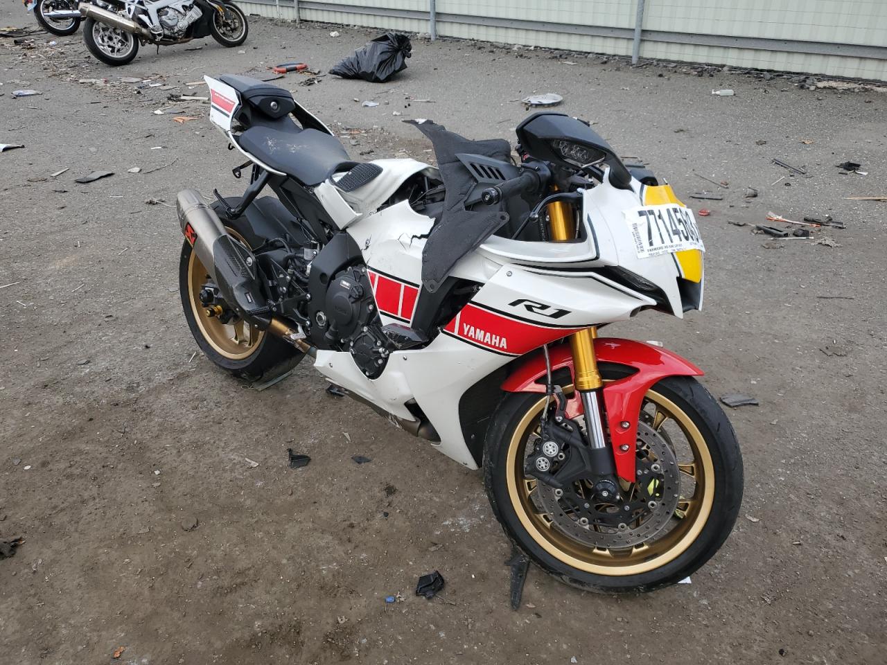 2022 yamaha r1 for sale near me