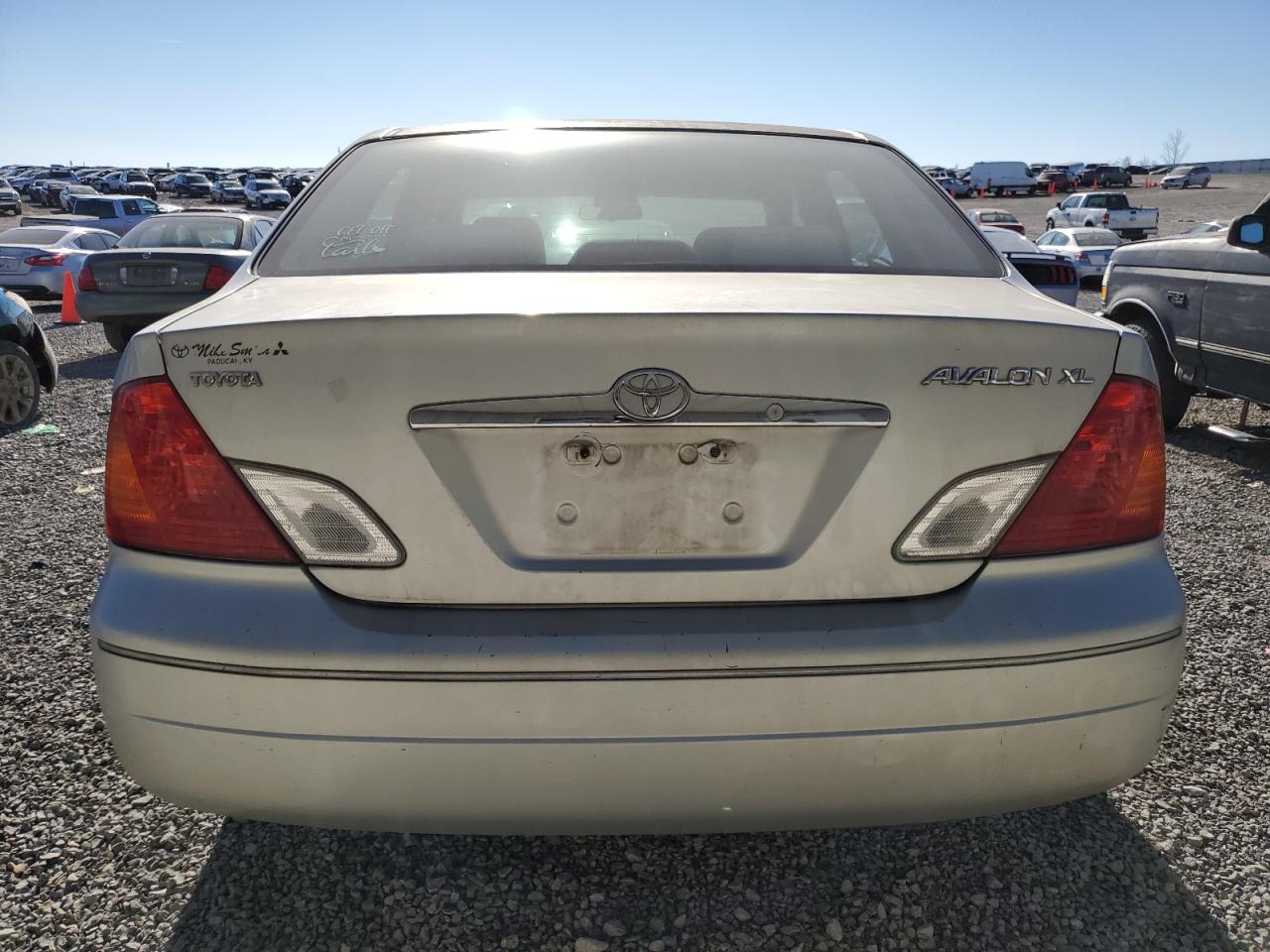 4t1bf28b91u147805 4T1BF28B91U147805 2001 Toyota Avalon Xl