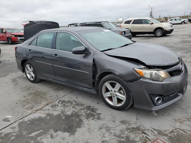 Vin: 4t1bf1fk0eu377896, lot: 76170133, toyota camry l 20144