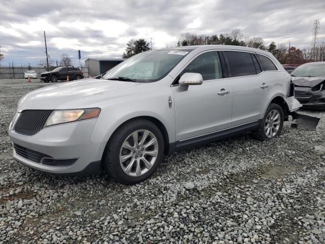 2014 Lincoln MKT 