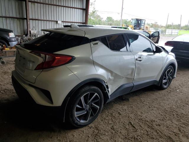 JTNKHMBXXL1084390 Toyota C-HR XLE 3