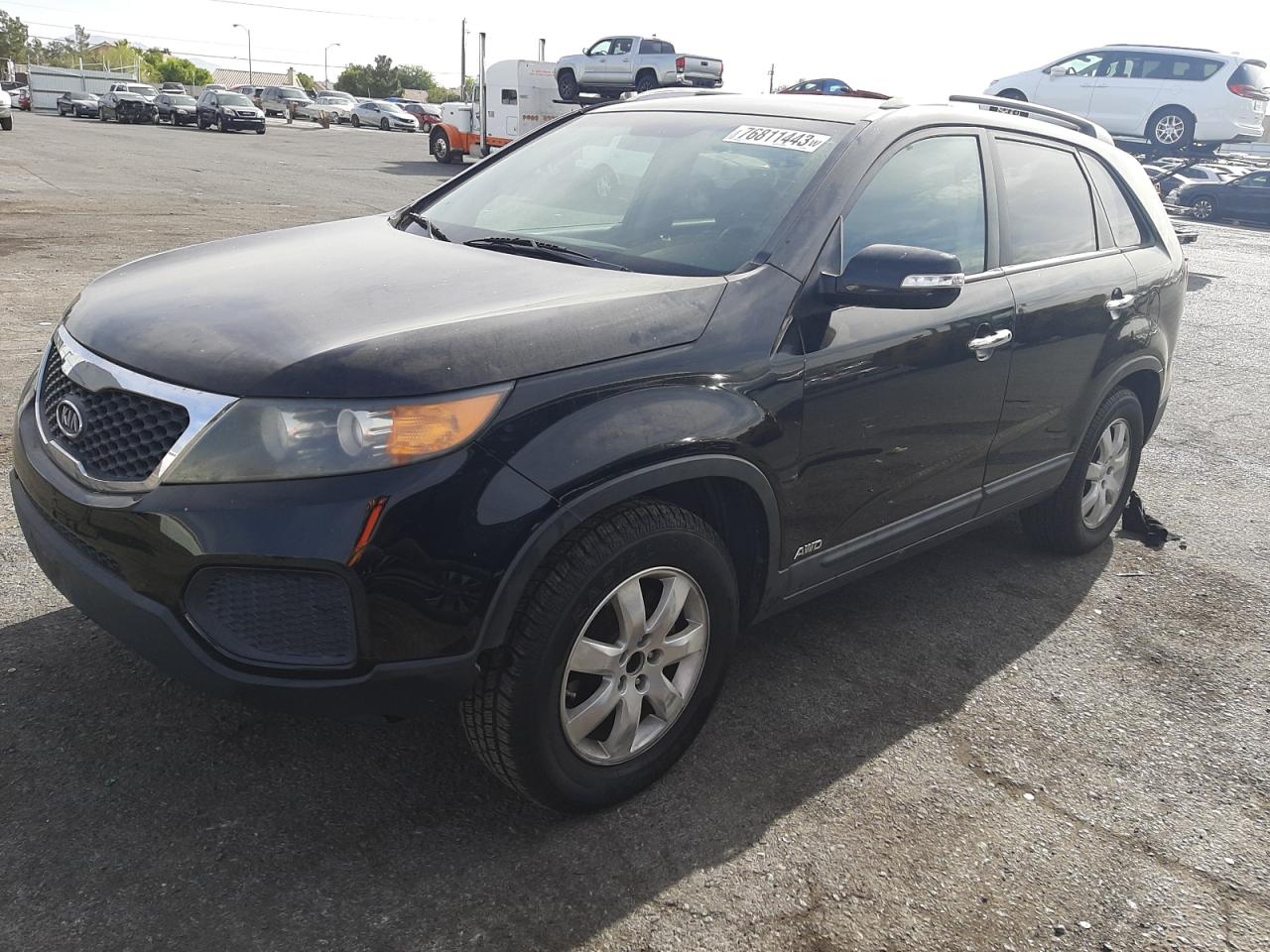 2012 Kia Sorento Base vin: 5XYKTDA20CG225363