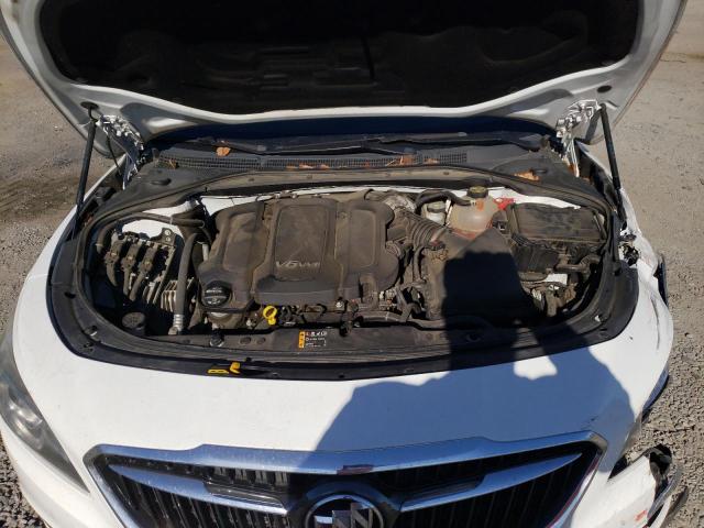  BUICK LACROSSE 2018 Білий