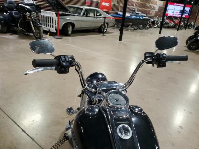 2017 HARLEY-DAVIDSON FLRT FREE 1HD1MCC11HB852208