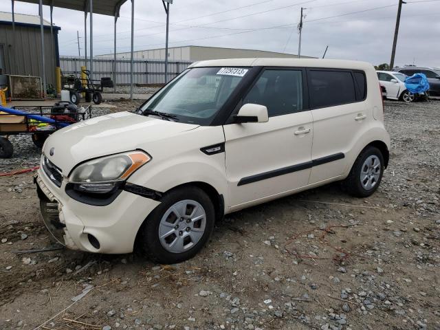 2013 Kia Soul +