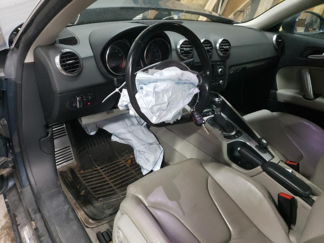 truvf38j891005673 TRUVF38J891005673 2009 Audi Tt