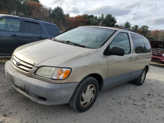 2001 Toyota Sienna LE