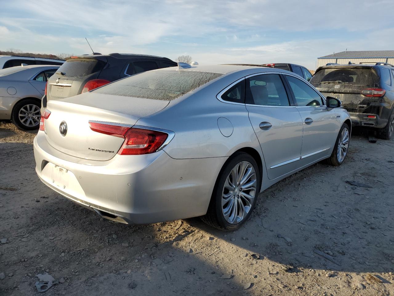 1G4ZR5SS0HU166026 2017 Buick Lacrosse Premium