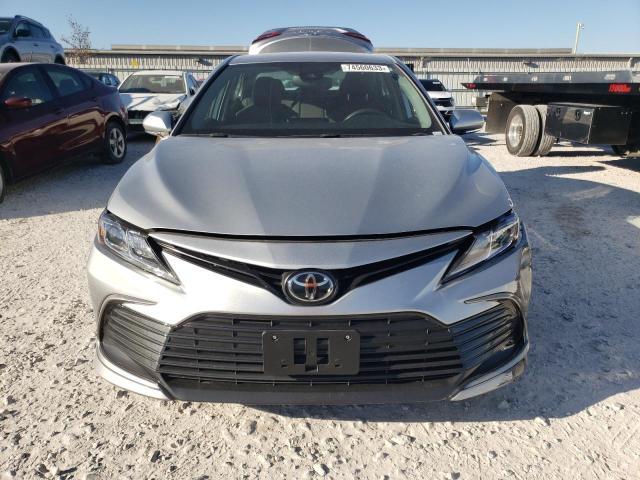 VIN 4T1R11BK8MU032603 2021 Toyota Camry, LE no.5