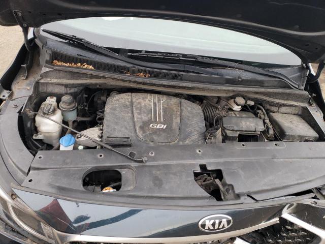 KNDMB5C10G6105660 KIA SEDONA LX