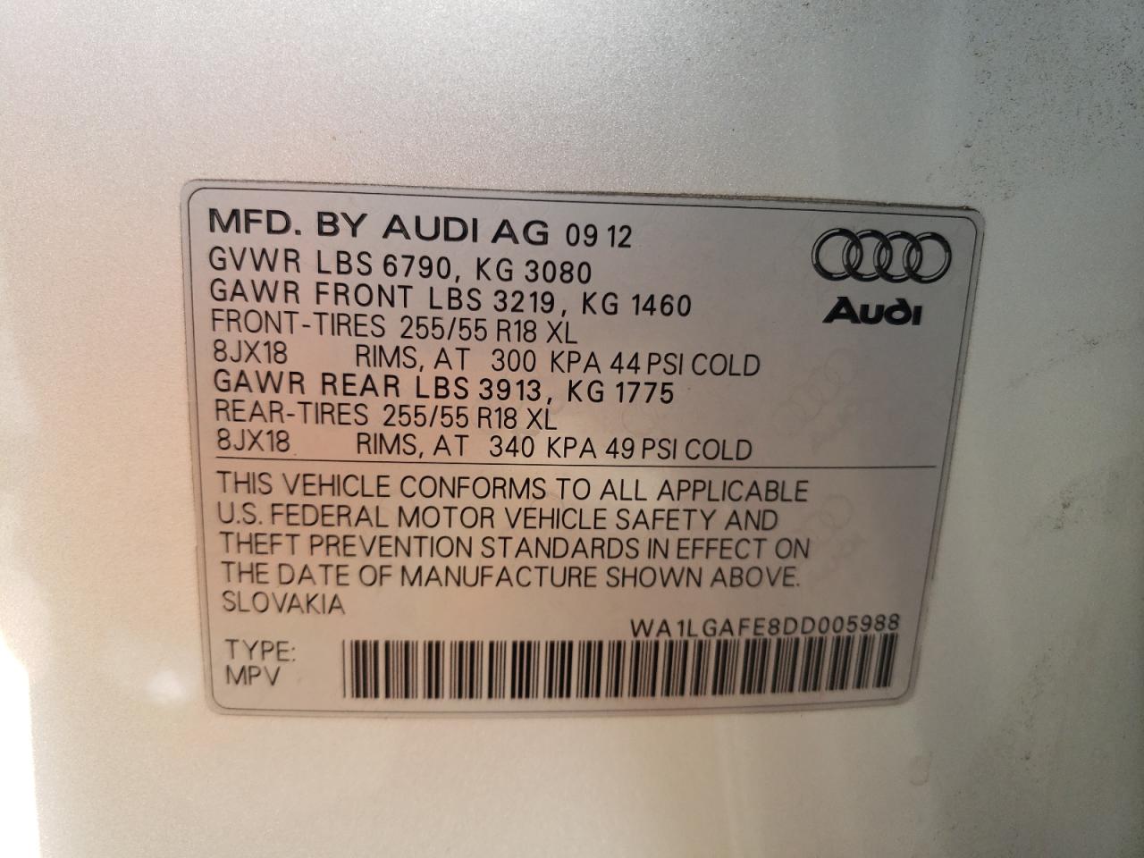 WA1LGAFE8DD005988 2013 Audi Q7 Premium Plus