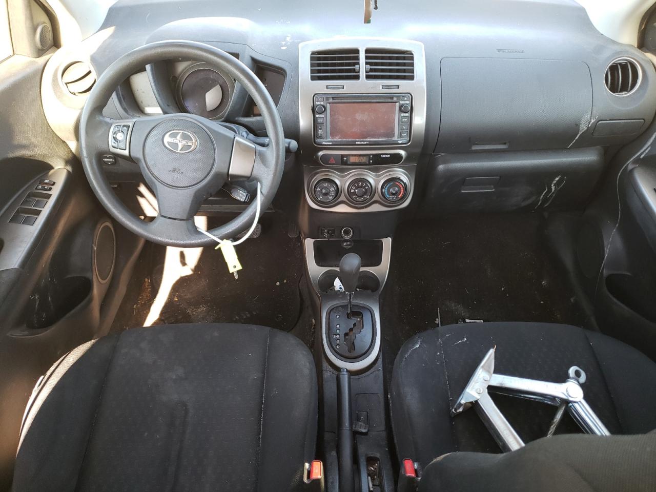 2014 Toyota Scion Xd vin: JTKKUPB49E1046765