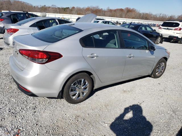 3KPFK4A78HE077645 | 2017 KIA FORTE LX