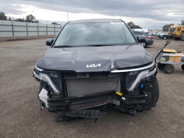 KNDNB4H3XN6132533 KIA Carnival Lx