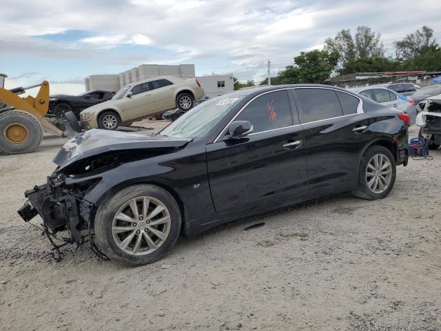 2015 INFINITI Q50 Base