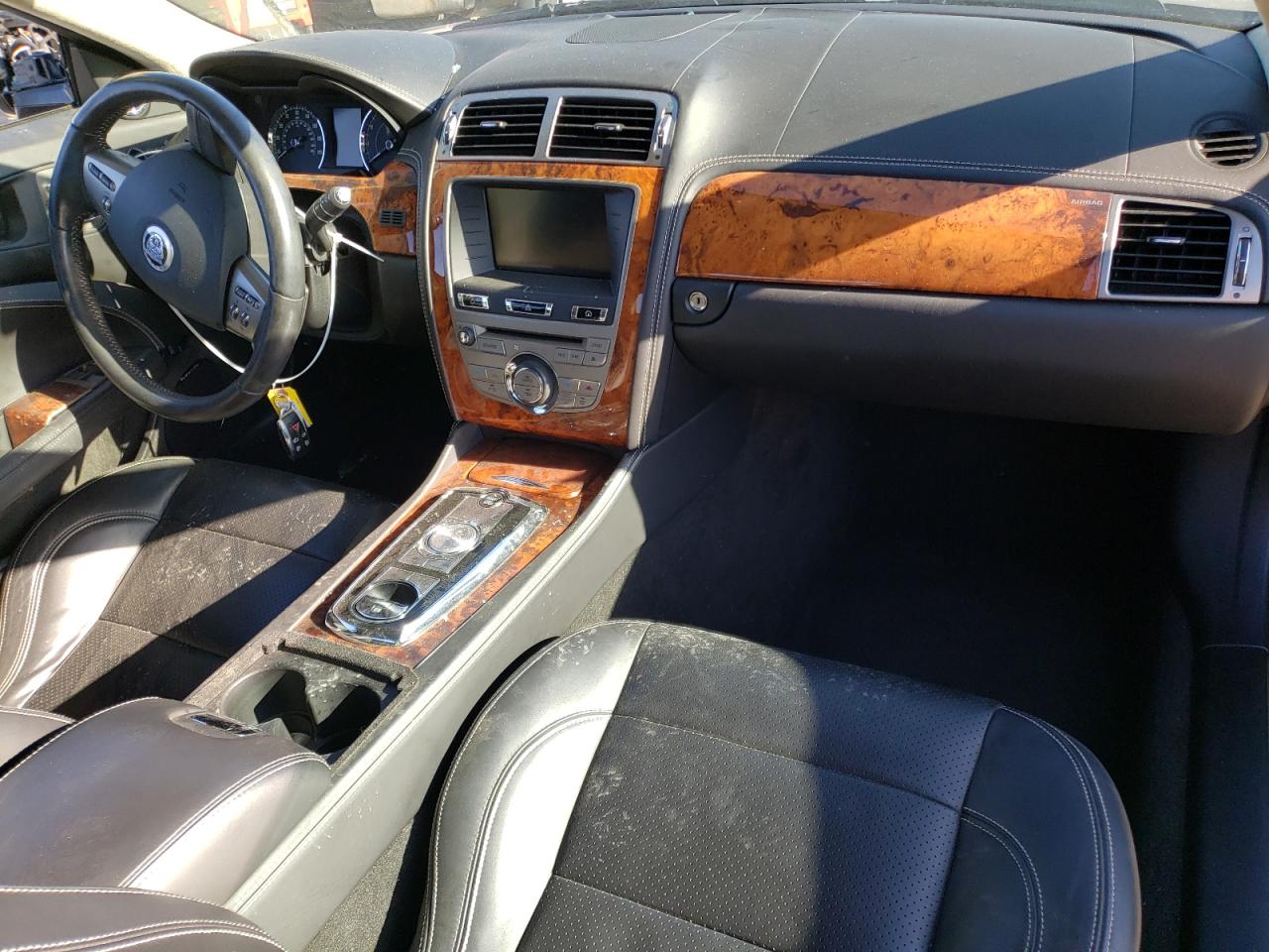 SAJWA4GB7ALB34725 2010 Jaguar Xk Portfolio
