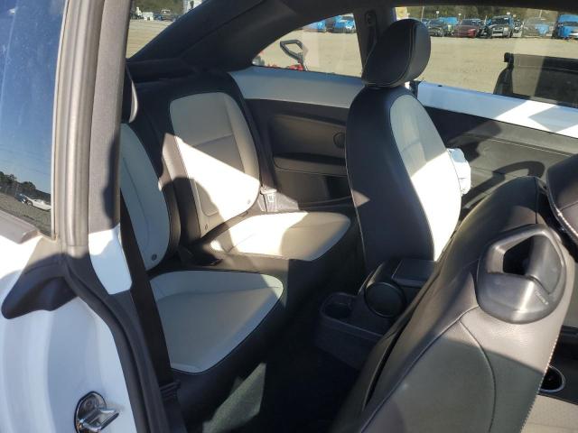 2017 VOLKSWAGEN BEETLE SE - 3VWJ17AT6HM606878