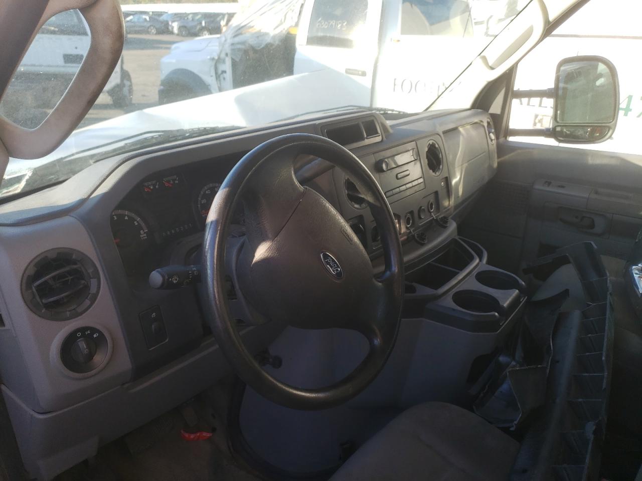 1FDXE4FSXFDA05431 2015 Ford Econoline E450 Super Duty Cutaway Van 1FDXE4FSXFDA05431 2015 Ford Econoline E450 Super Duty Cutaway Van