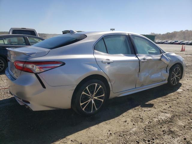  TOYOTA CAMRY 2019 Сріблястий